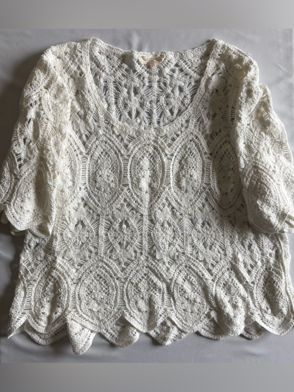 Solitaire White Crochet Lace Medallion Blouse